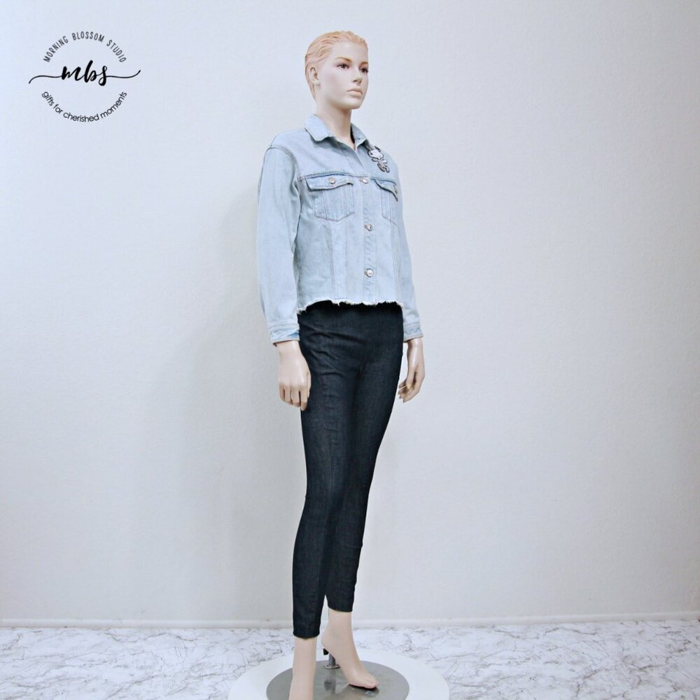 Zara x Peanuts Snoopy Cropped Denim Frayed Hem Jean Jacket Blue Women M